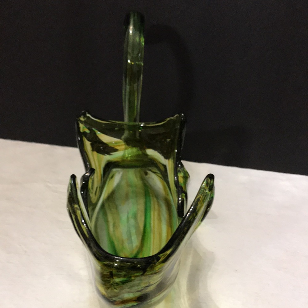Glass Swan - Picture 4 of 7